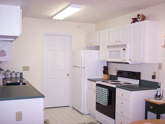 4th image of 3191 Preserve Ln Unit 8