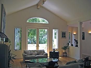 2nd image of 619 Euclid St