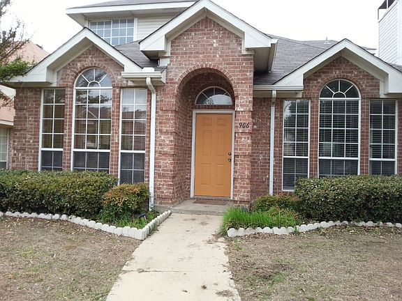 4th image of 906 Elizabeth Dr