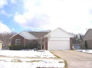 52318 Creek Ln, Chesterfield, MI 48047