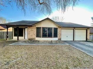 10121 Trappers Rdg, Converse, TX 78109