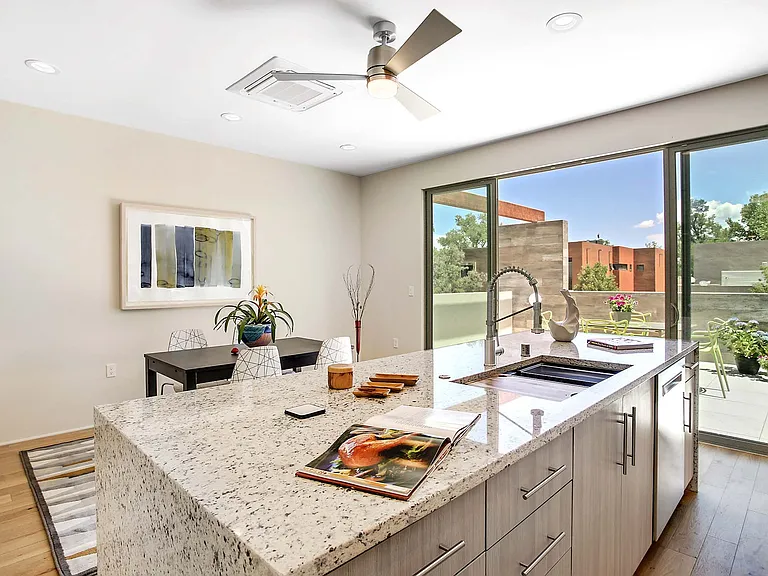 1508 San Patricio Ave SW #A — Photo 24