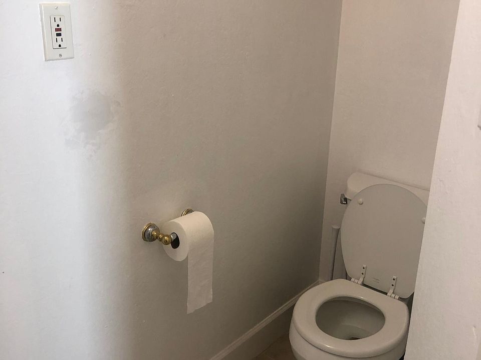 1st image of 475 Green St #B