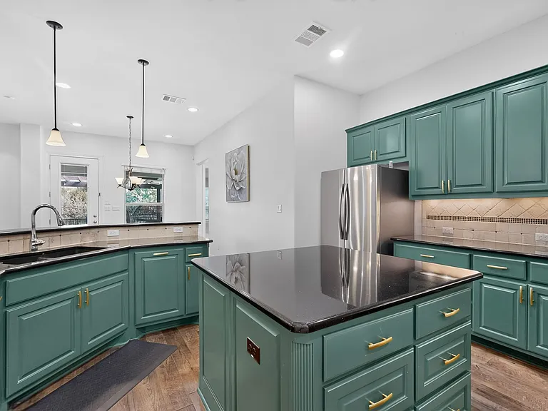 3904 Piana Pl — Photo 12