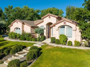 12655 Fieldcreek Ln, Reno, NV 89511