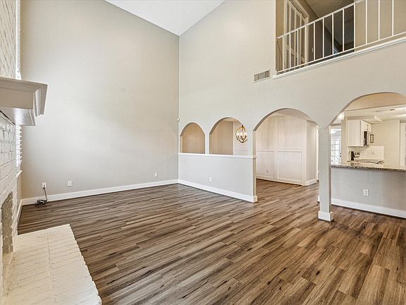 5th image of 14236 Misty Meadow Ln