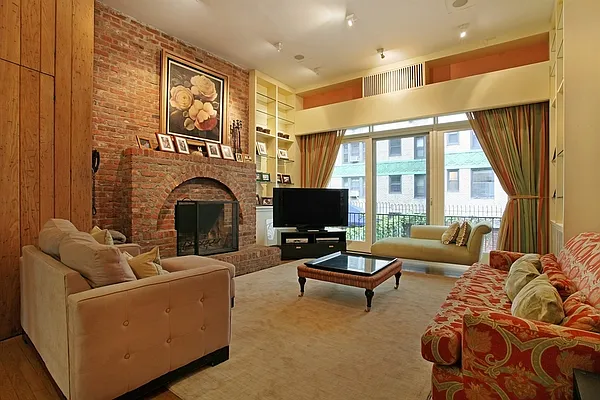 Rented by Corcoran | media 2