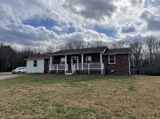 1033 Twin Pine Rd, Dickson, TN 37055