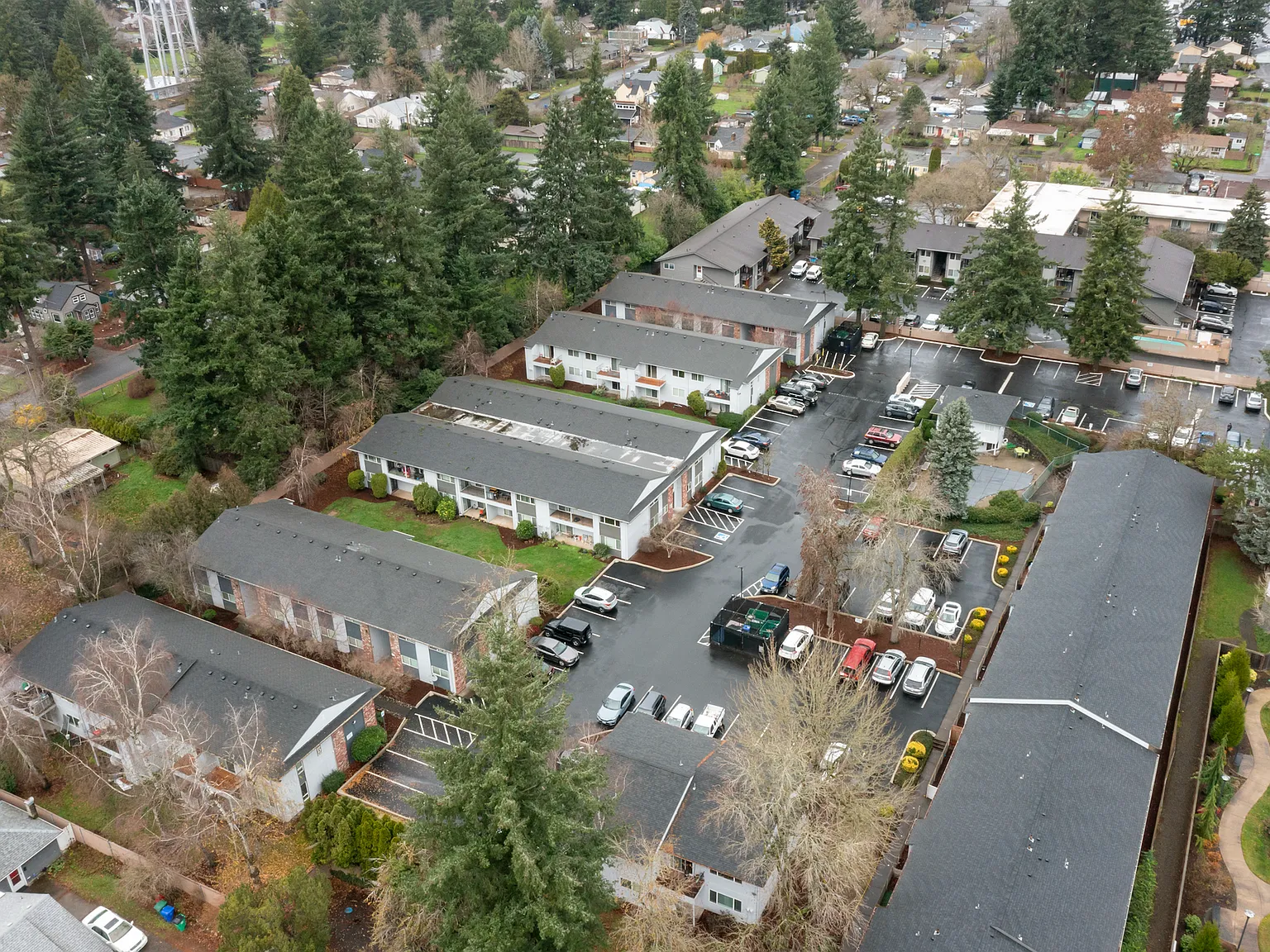 ONE MONTH FREE! Sagewood Estates | Pet-Friendly 1 & 2 Bedroom Apartments in NE Portland — Photo 4