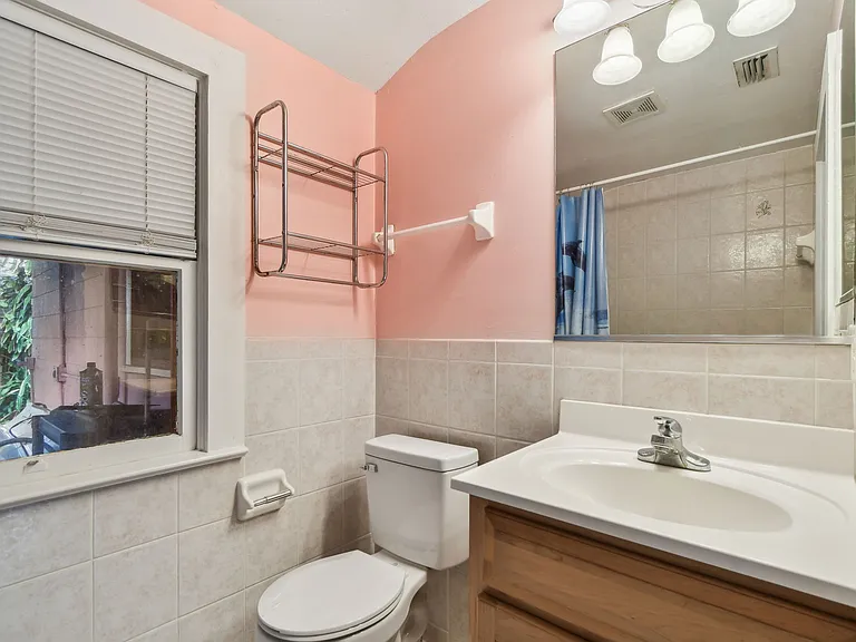 618 Louden Ave — Photo 27