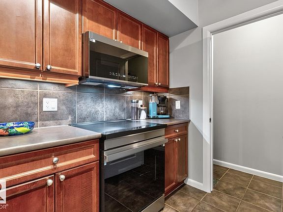 3rd image of 501 Palisades Way #213