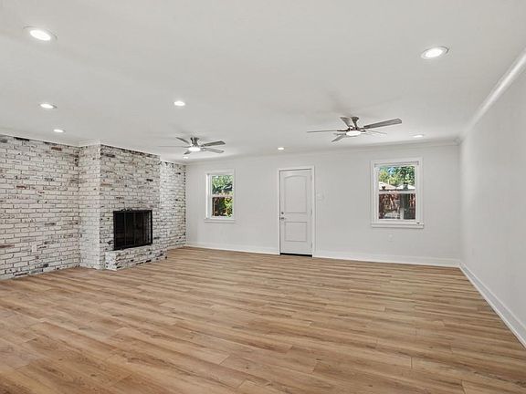 4th image of 138 Clausen Rd