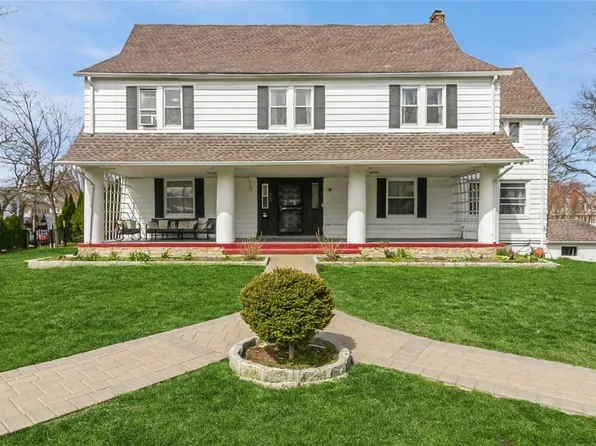 295 E Lincoln Avenue, Mount Vernon, NY 10552