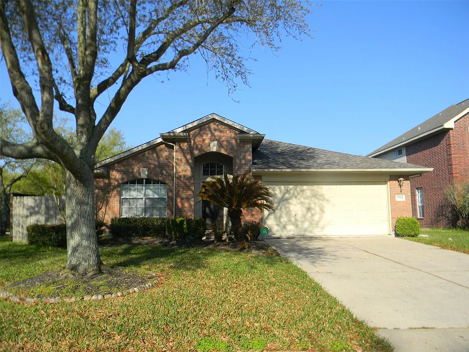 3334 Pebble Beach Ln