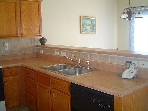 3rd image of 235 Clairidge Ln