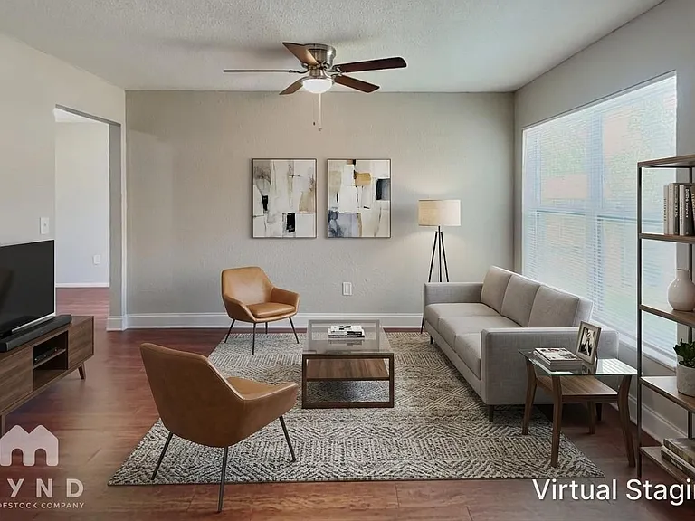 209 Banyan Ct — Photo 2