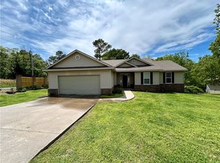 1 Haslemere Ln, Bella Vista, AR 72714