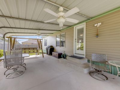 1940 Alhambra St, Navarre, FL, 32566