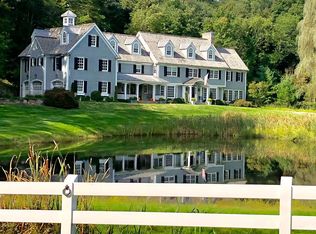 17 Barnstable Ln, Greenwich, CT 06830