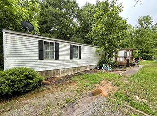 579 Holly Grove Rd, Blacksburg, SC 29702