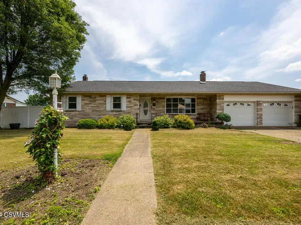 910 Belair Dr, Berwick, PA 18603