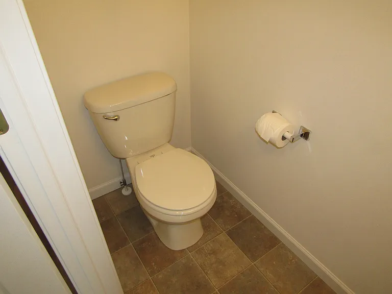 318 Mount Olive Ln — Photo 10