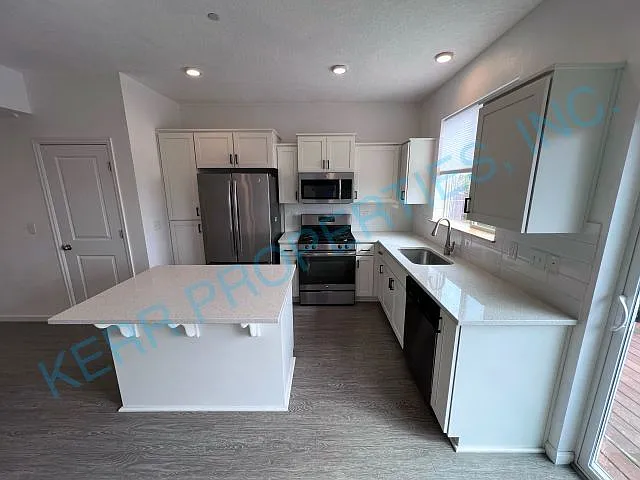 12996 SE 155th Ave — Photo 6
