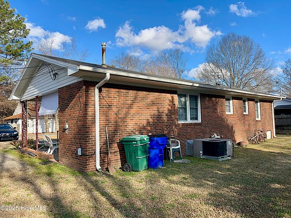 2nd image of 205 E 6th Street