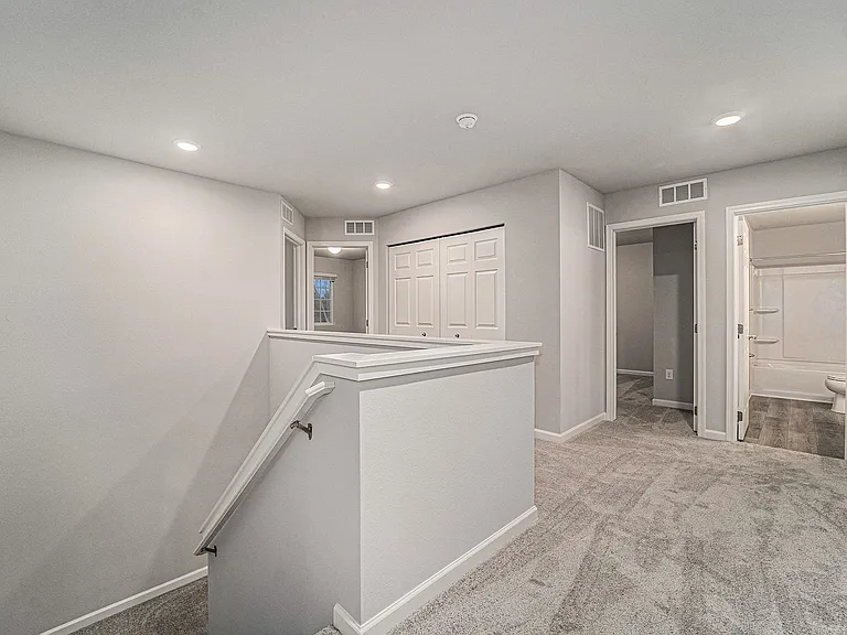 2309 Richardson Ct — Photo 22