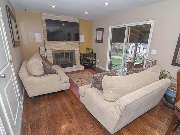 5th image of 2584 Fulbourne Dr