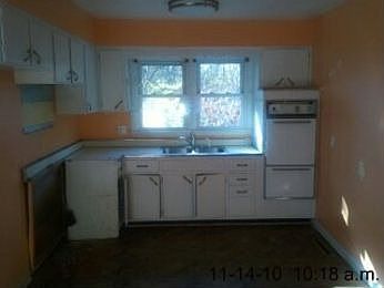 2nd image of 1212 Dahl Rd