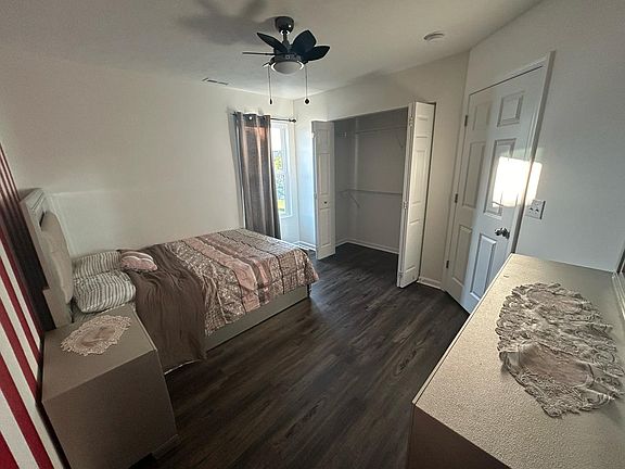 5th image of 924 Ventura Dr