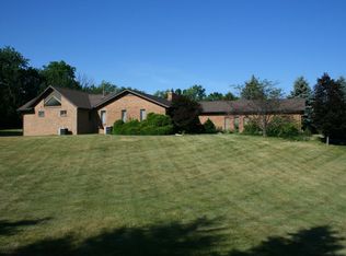 4151 Skyline Ct, Ann Arbor, MI 48103