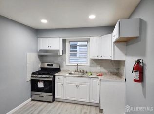 723 Parker St, Perth Amboy, NJ 08861