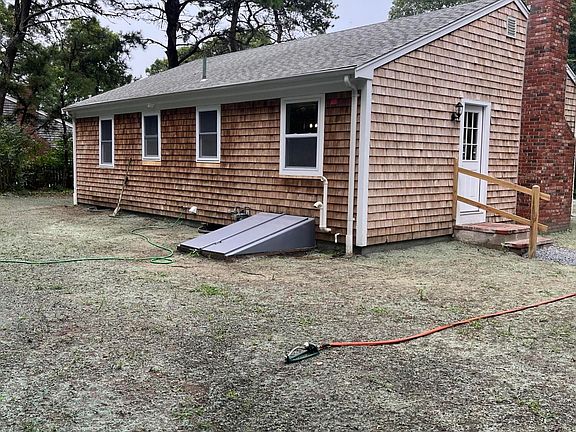 3rd image of 55 Buckwood Drive