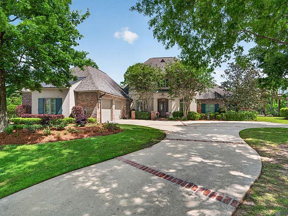 2nd image of 19335 Bellerive Ct
