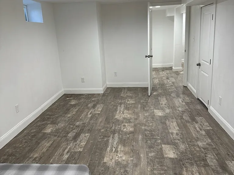 707 Crystal Dr — Photo 35