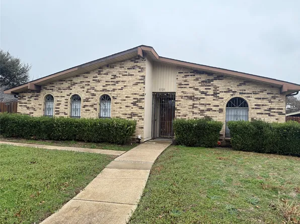 8528 Van Pelt Dr, Dallas, TX 75228