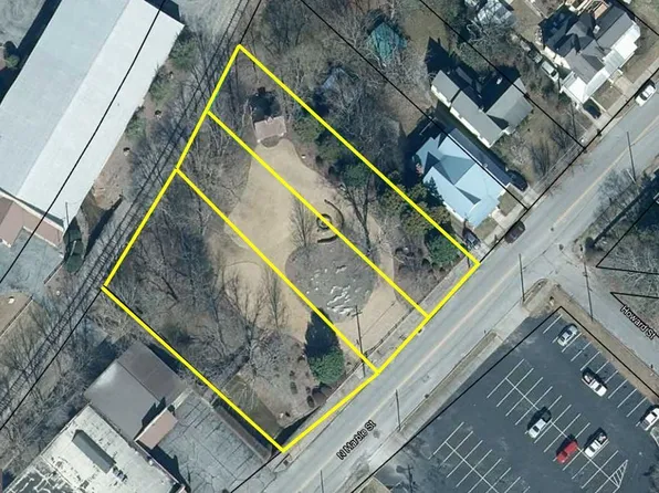 127 N Marble St, Rockmart, GA 30153