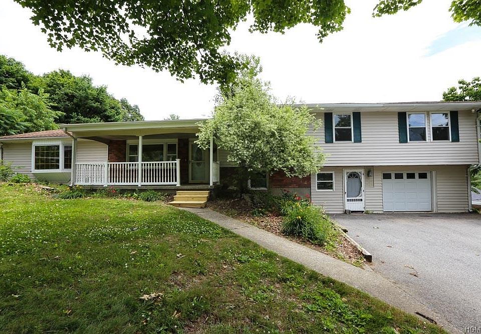 1st image of 48 Morris Dr