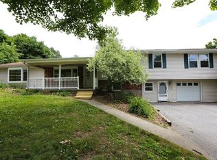 48 Morris Dr, Newburgh, NY 12550