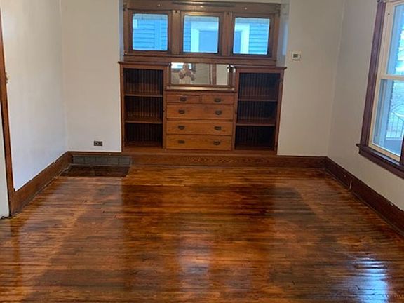 5th image of 751 Fairgreen Ave
