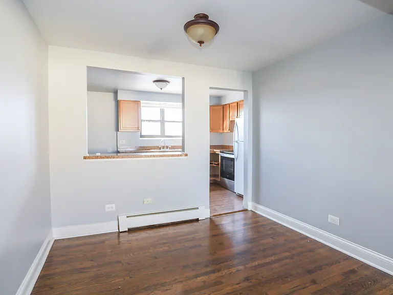 9016 Lamon Ave #2S — Photo 2