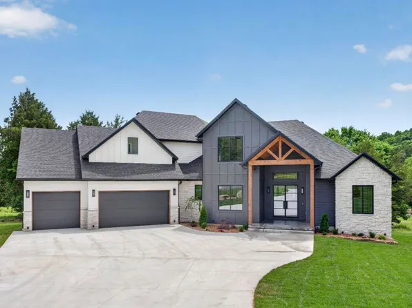 768 Seven Pines Drive, Saddlebrooke, MO 65630