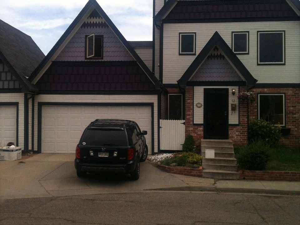 1st image of 52 W Irvington Pl