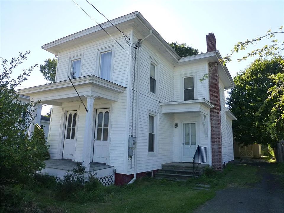 1st image of 82 Whig St