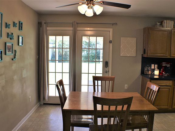 5th image of 2203 Bonnell Dr