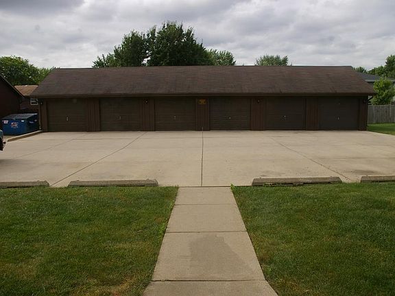 3rd image of 773 Lippert Ln APT 3E
