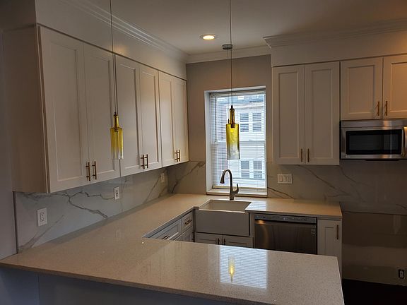 5th image of 2015 McNair Ave #2