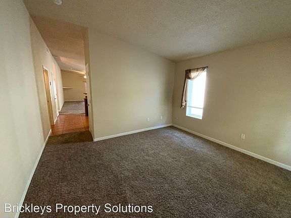 2nd image of 10451 Calle Acanta NW
